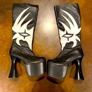 Vintage Luichiny Boots